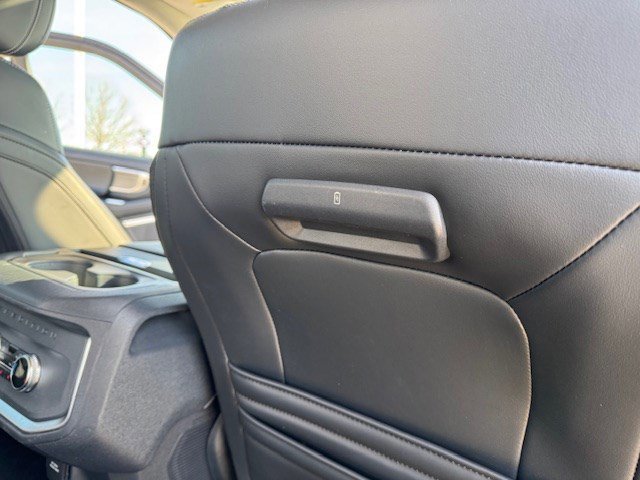 Certified 2025 Ford Expedition Platinum w/ Driver's Package image 39