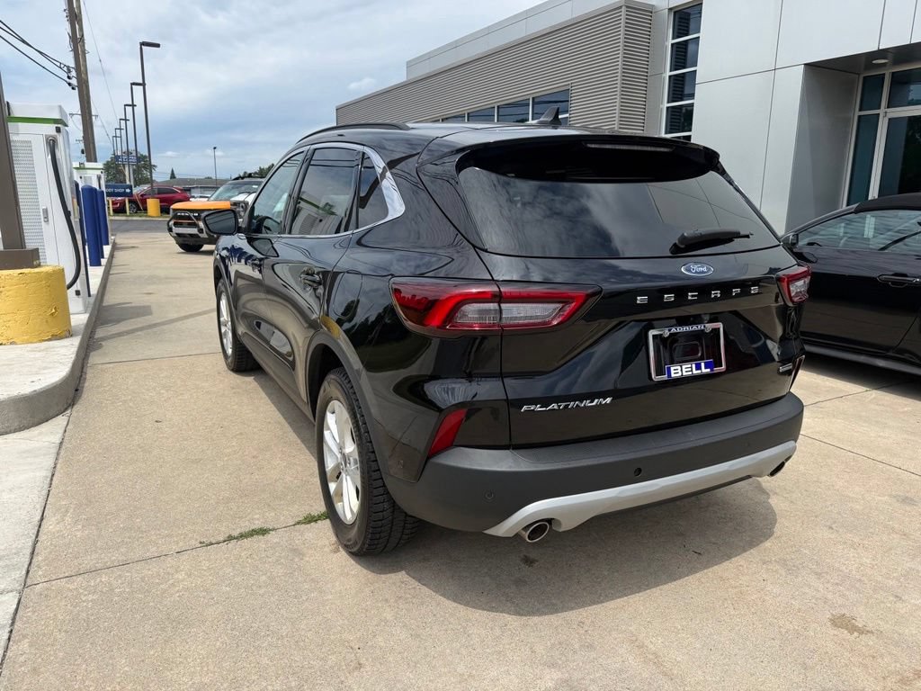 Certified 2023 Ford Escape Platinum w/ Premium Technology Package AWD/4WD image 9