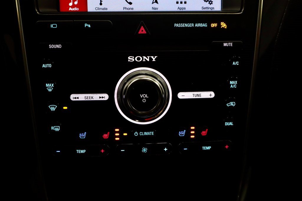 Certified 2019 Ford Explorer Limited w/ Class III Trailer Tow Package image 32