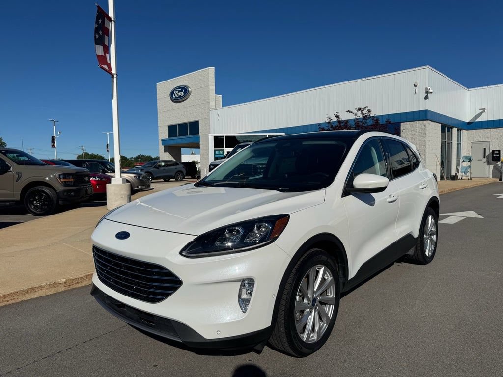 Certified 2021 Ford Escape Titanium w/ Titanium Elite Package AWD/4WD image 4