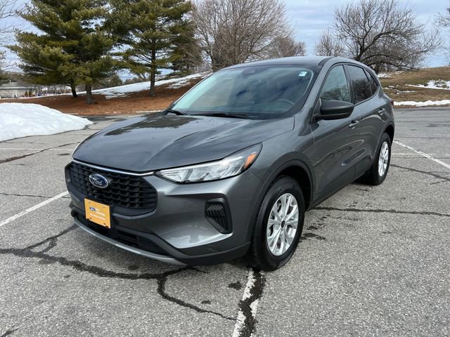 Certified 2025 Ford Escape Active image 2
