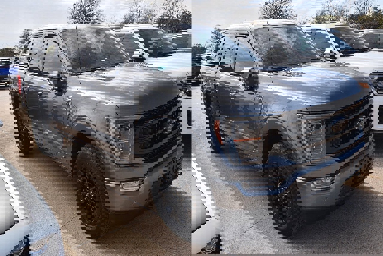 Certified 2022 Ford F150 Platinum w/ Equipment Group 701A High image 4