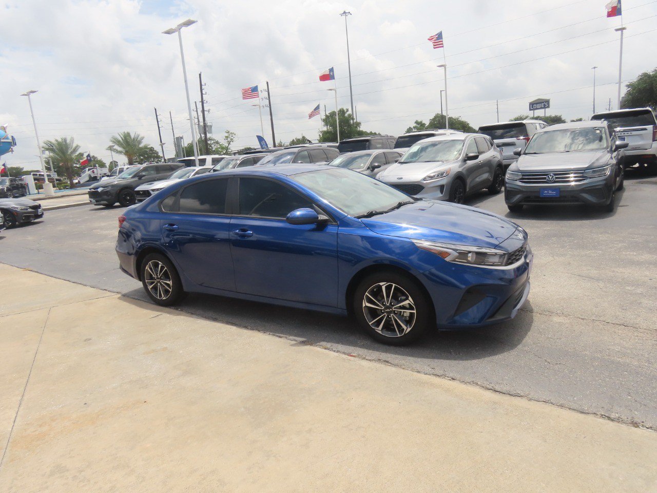 Used 2024 Kia Forte LXS FWD image 6