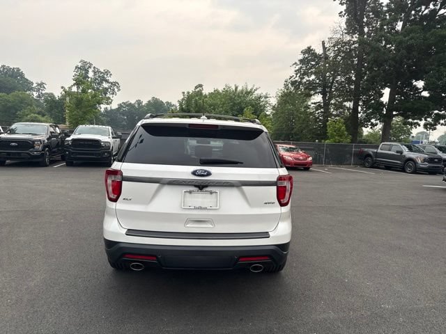 Certified 2018 Ford Explorer XLT w/ Equipment Group 202A AWD/4WD image 8