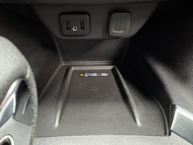 Used 2023 Chevrolet Traverse LT image 20