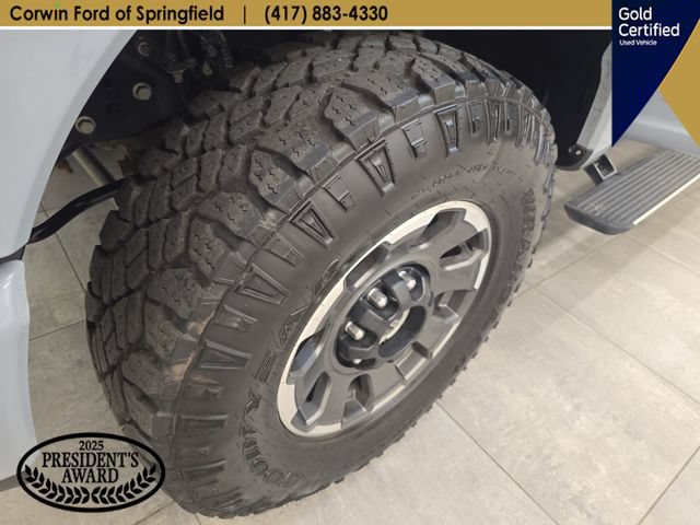 Certified 2024 Ford F250 Platinum w/ Tremor Off-Road Package AWD/4WD image 45