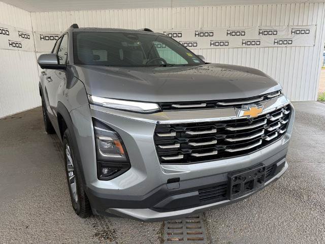 Used 2025 Chevrolet Equinox LT w/ Convenience Package II FWD image 1