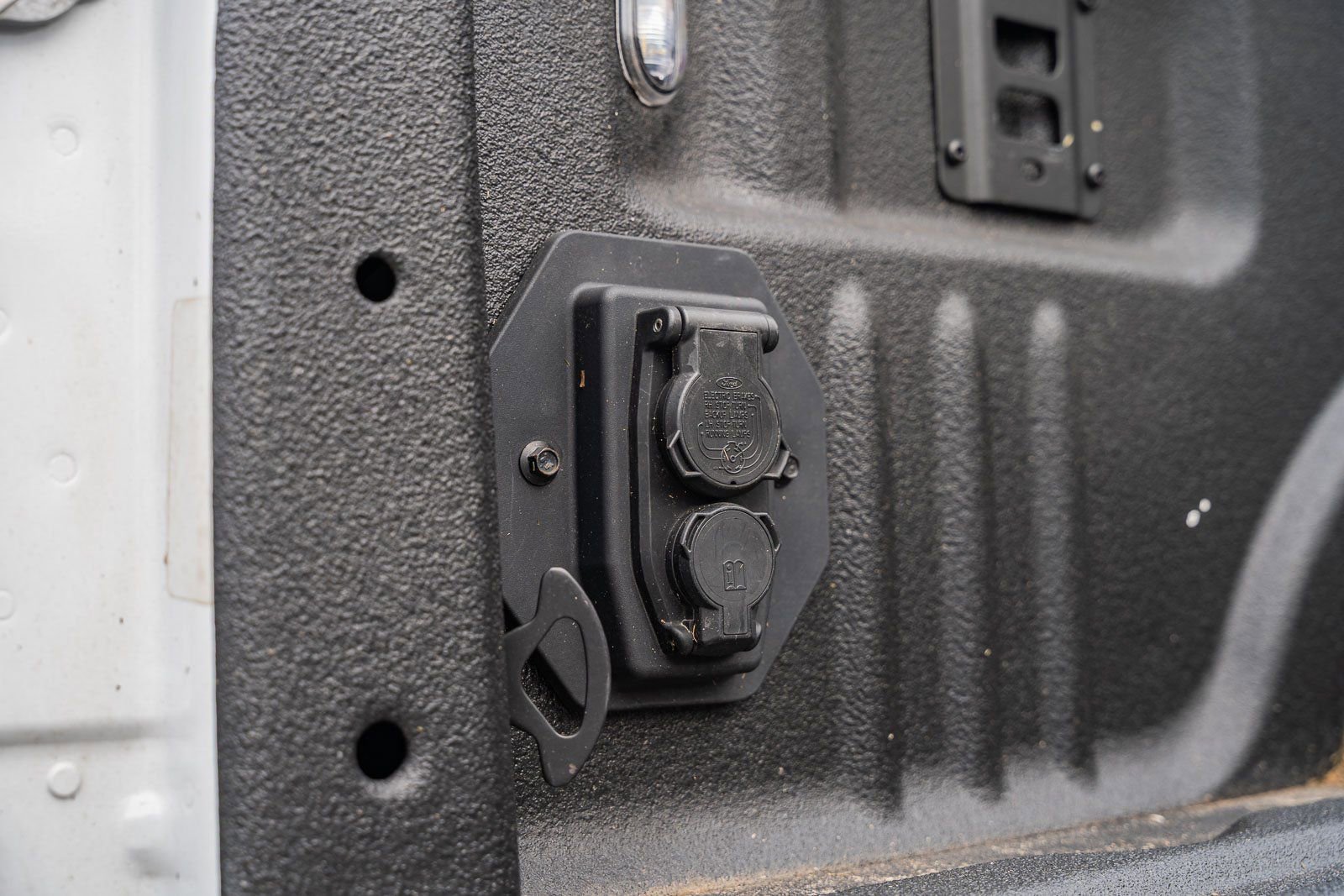 Certified 2024 Ford F350 Lariat image 28