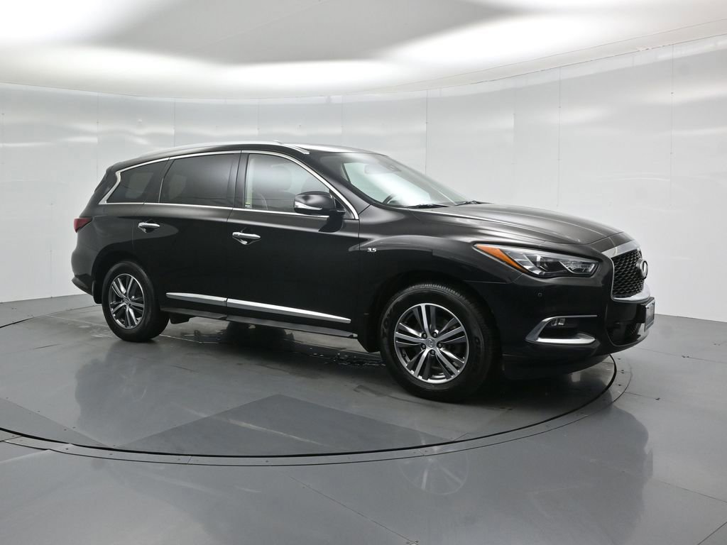 Used 2019 INFINITI QX60 Luxe w/ Essential Package image 2