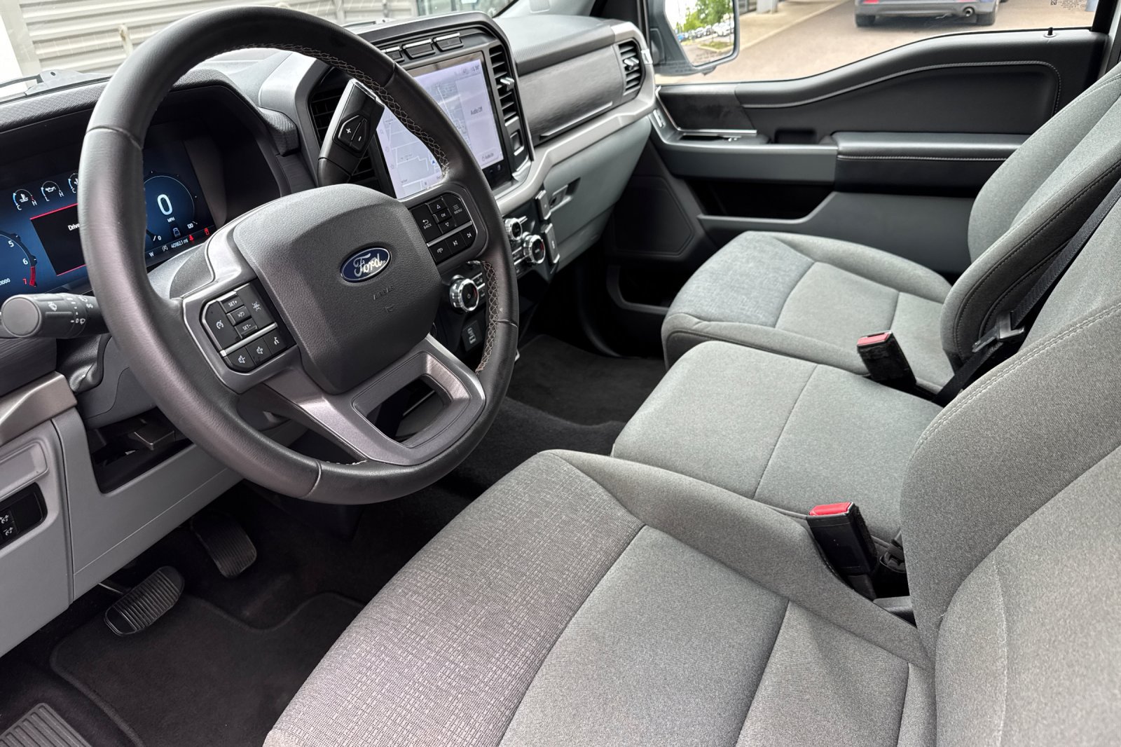 Certified 2024 Ford F150 XLT AWD/4WD image 10