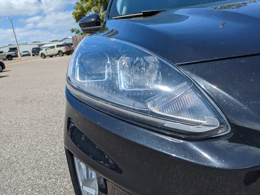 Certified 2022 Ford Escape SEL image 10