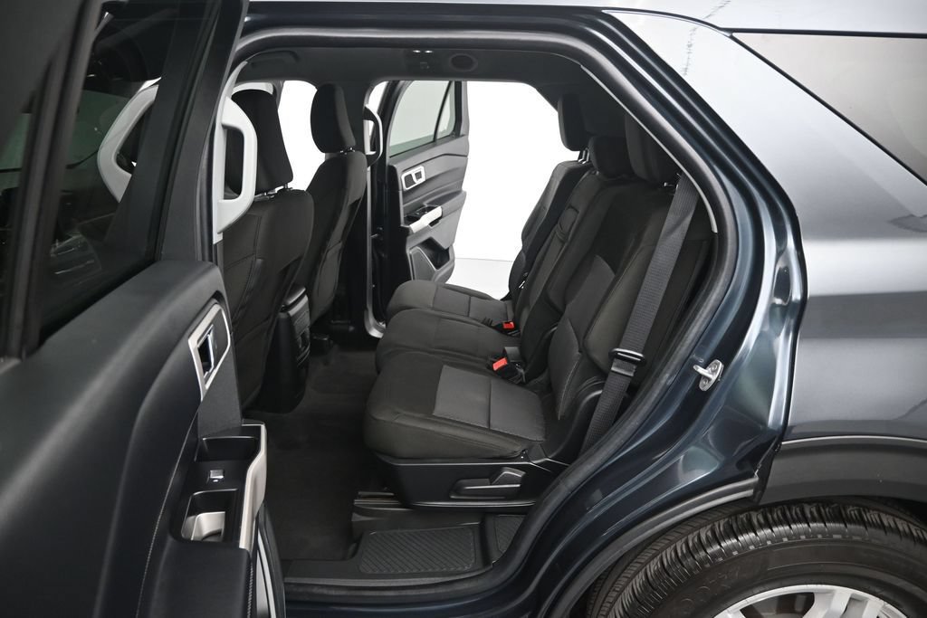 Certified 2022 Ford Explorer XLT RWD image 19