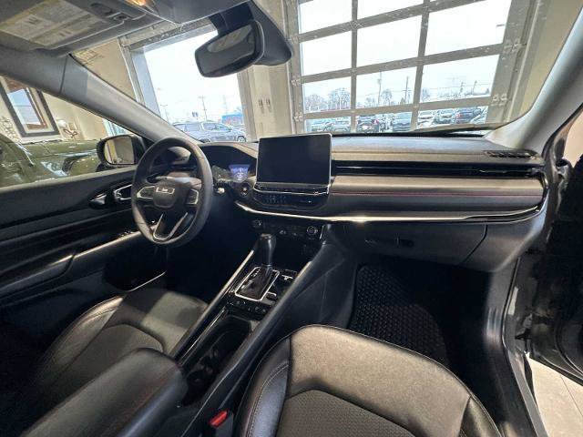 Used 2022 Jeep Compass Trailhawk w/ Trailer Tow Group image 26