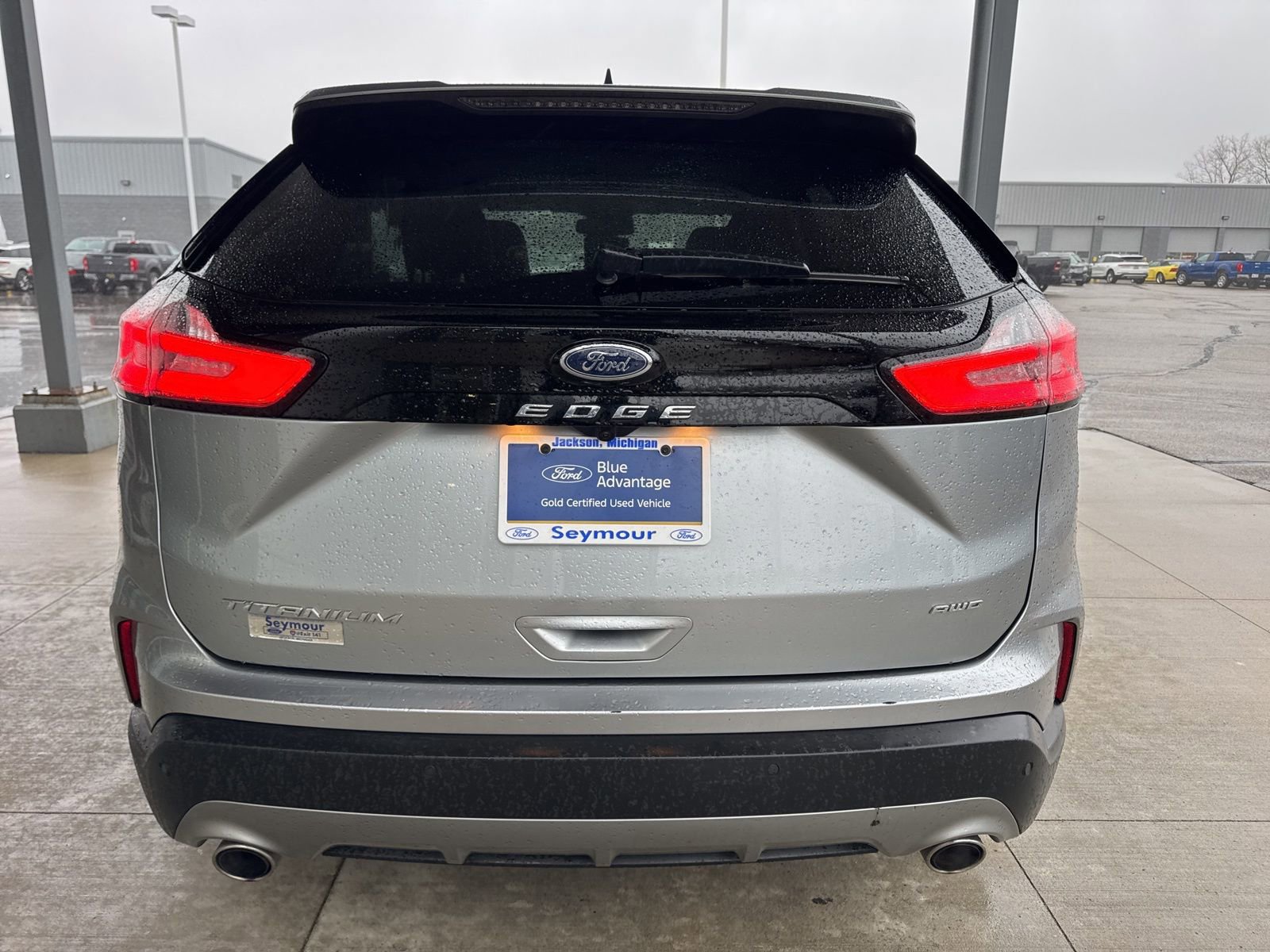 Certified 2024 Ford Edge Titanium image 3