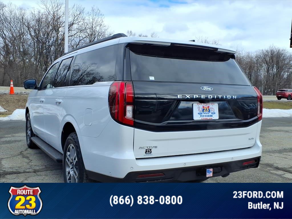 Certified 2025 Ford Expedition Max Active image 3