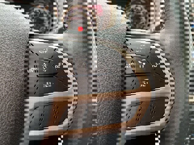 Used 2017 Jeep Cherokee Latitude w/ True North Edition image 18