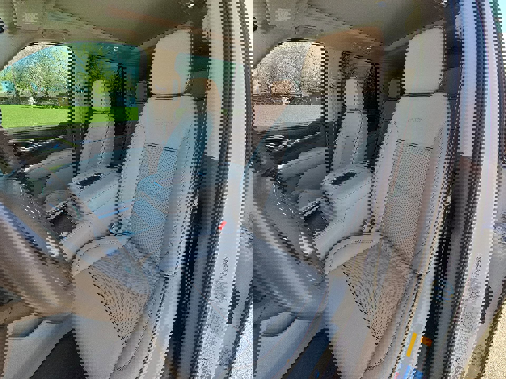 Used 2022 GMC Yukon Denali image 11