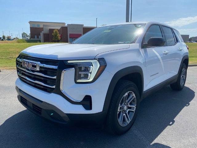 Used 2026 GMC Terrain Elevation FWD image 3