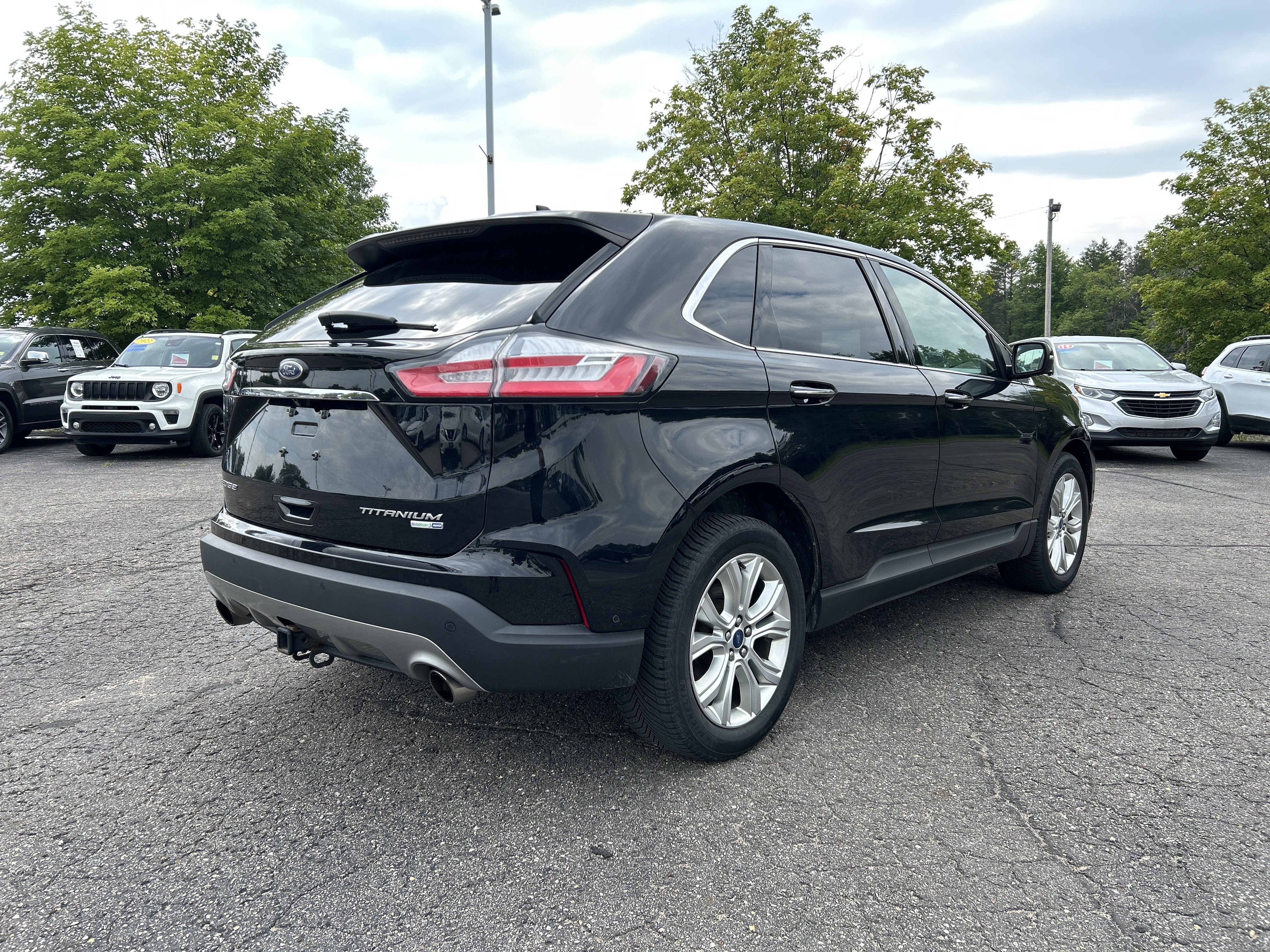 Certified 2020 Ford Edge Titanium w/ Equipment Group 301A AWD/4WD image 4