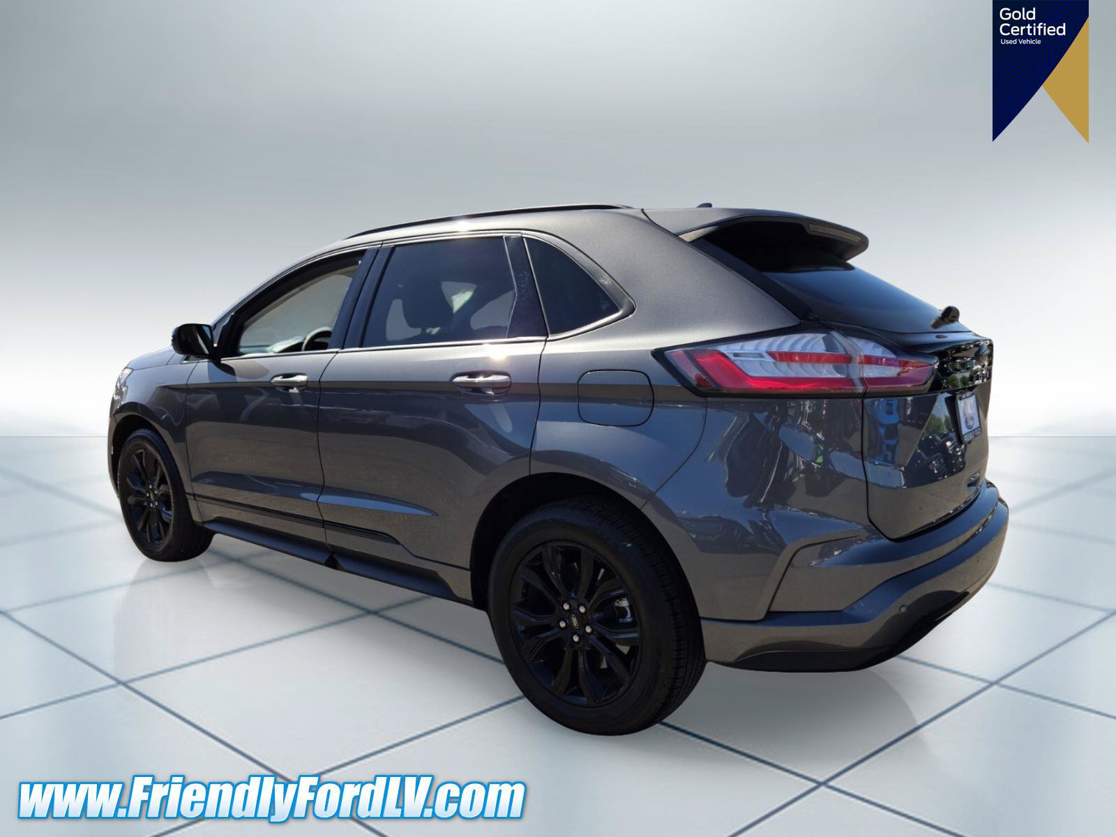 Certified 2023 Ford Edge SE w/ Black Appearance Package AWD/4WD image 3