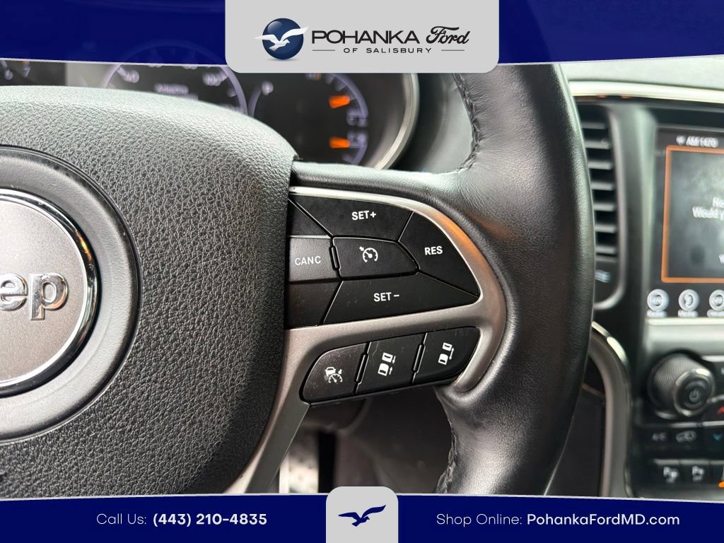 Used 2018 Jeep Grand Cherokee Overland AWD/4WD image 17