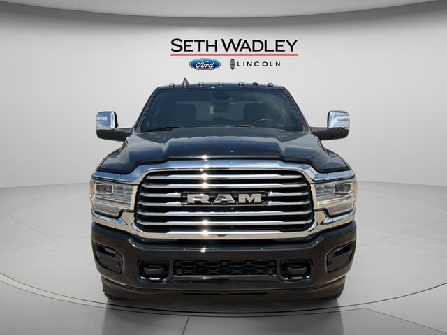 Used 2024 RAM 3500 Limited w/ Towing Technology Group AWD/4WD image 2