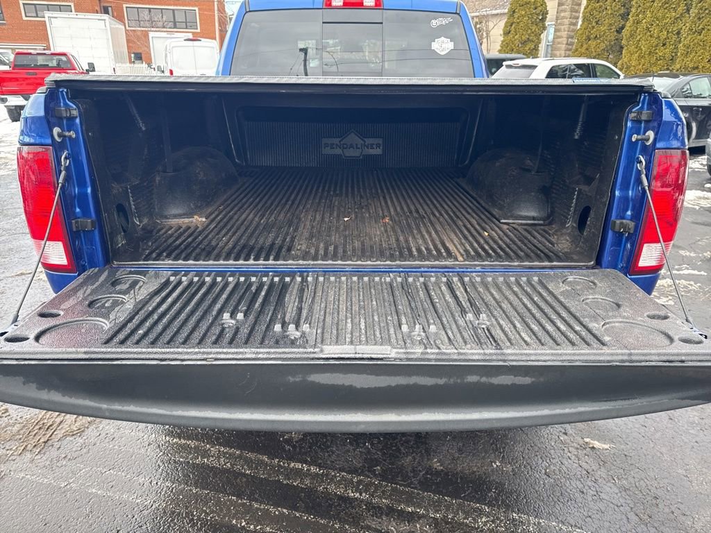 Used 2019 RAM 1500 Classic SLT image 39
