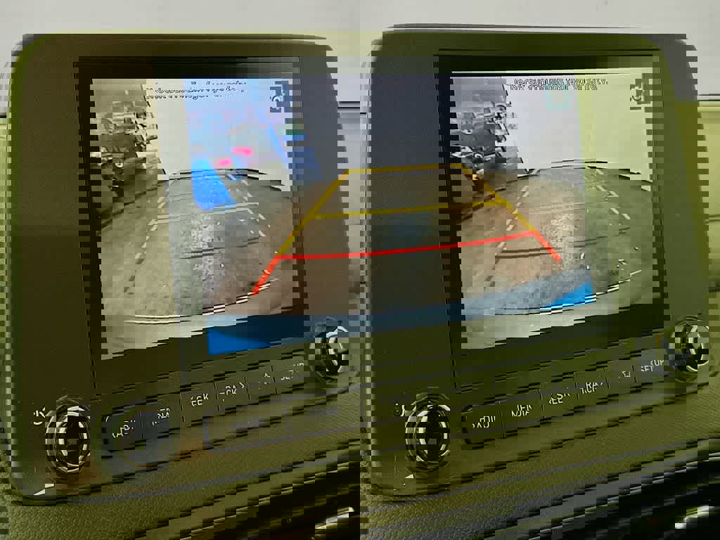 Used 2023 Hyundai Kona SE w/ Cargo Package image 27