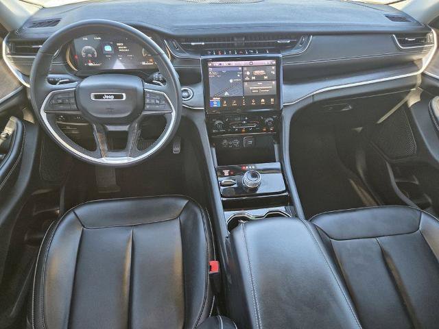 Used 2023 Jeep Grand Cherokee Limited AWD/4WD image 8