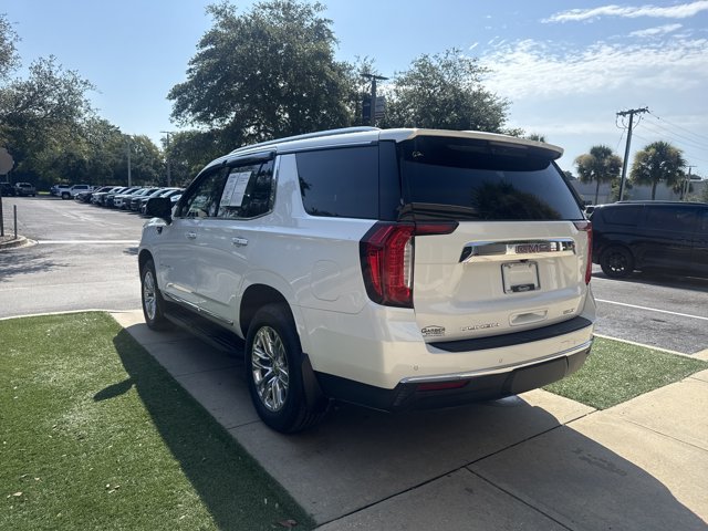 Used 2022 GMC Yukon SLT w/ SLT Luxury Package RWD image 10