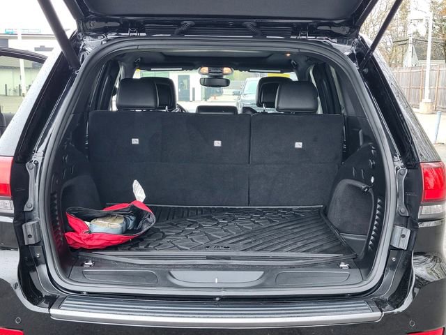 Used 2020 Jeep Grand Cherokee Limited X image 32