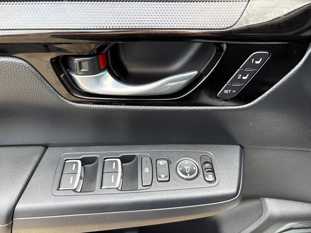 Used 2023 Honda CR-V Sport Touring image 16