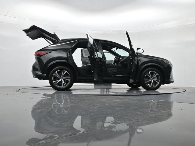 Used 2023 Lexus RX 350 Premium w/ Accessory Package AWD/4WD image 55