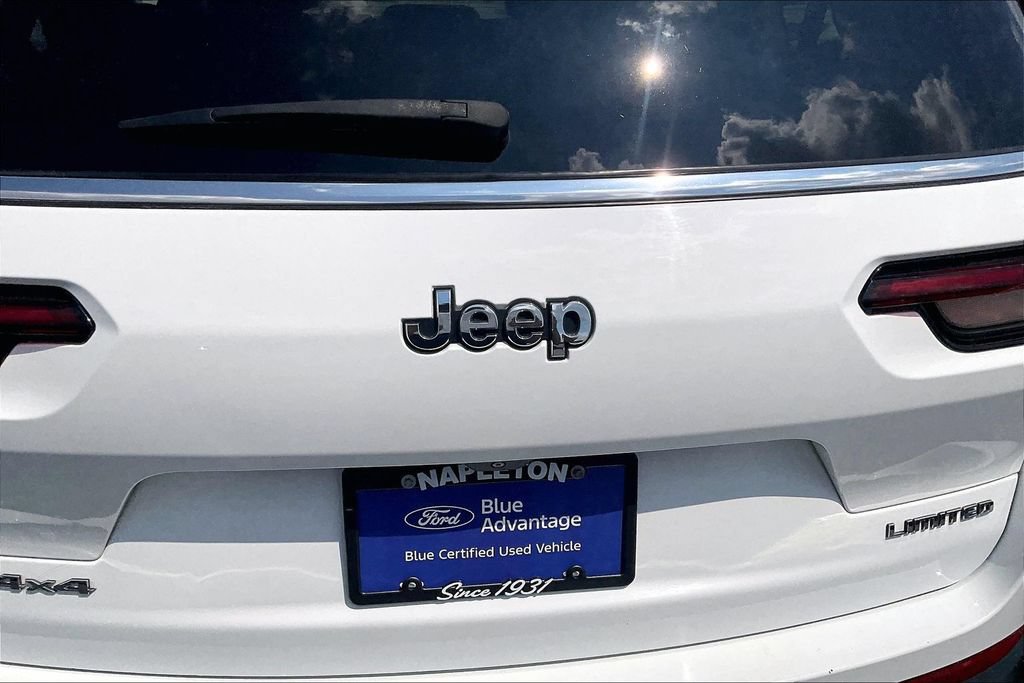Used 2021 Jeep Grand Cherokee L Limited AWD/4WD image 32