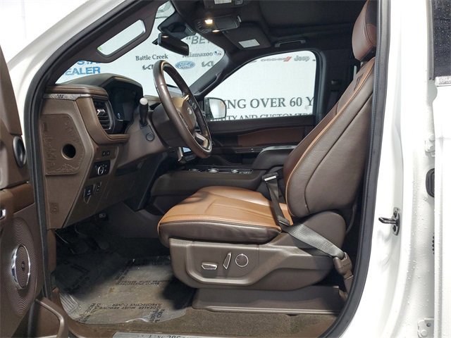 Certified 2023 Ford Expedition King Ranch image 8
