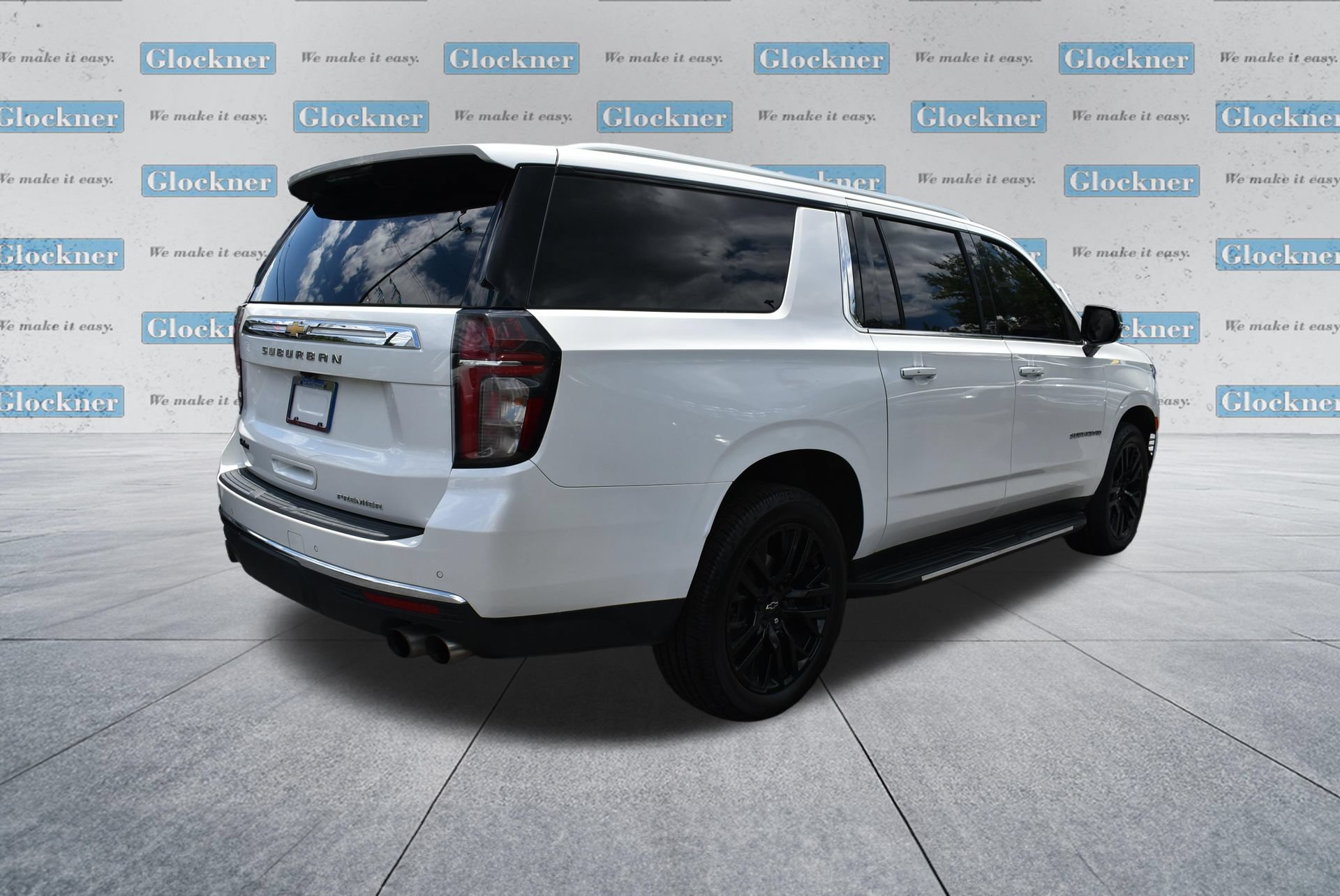 Used 2022 Chevrolet Suburban Premier AWD/4WD image 4
