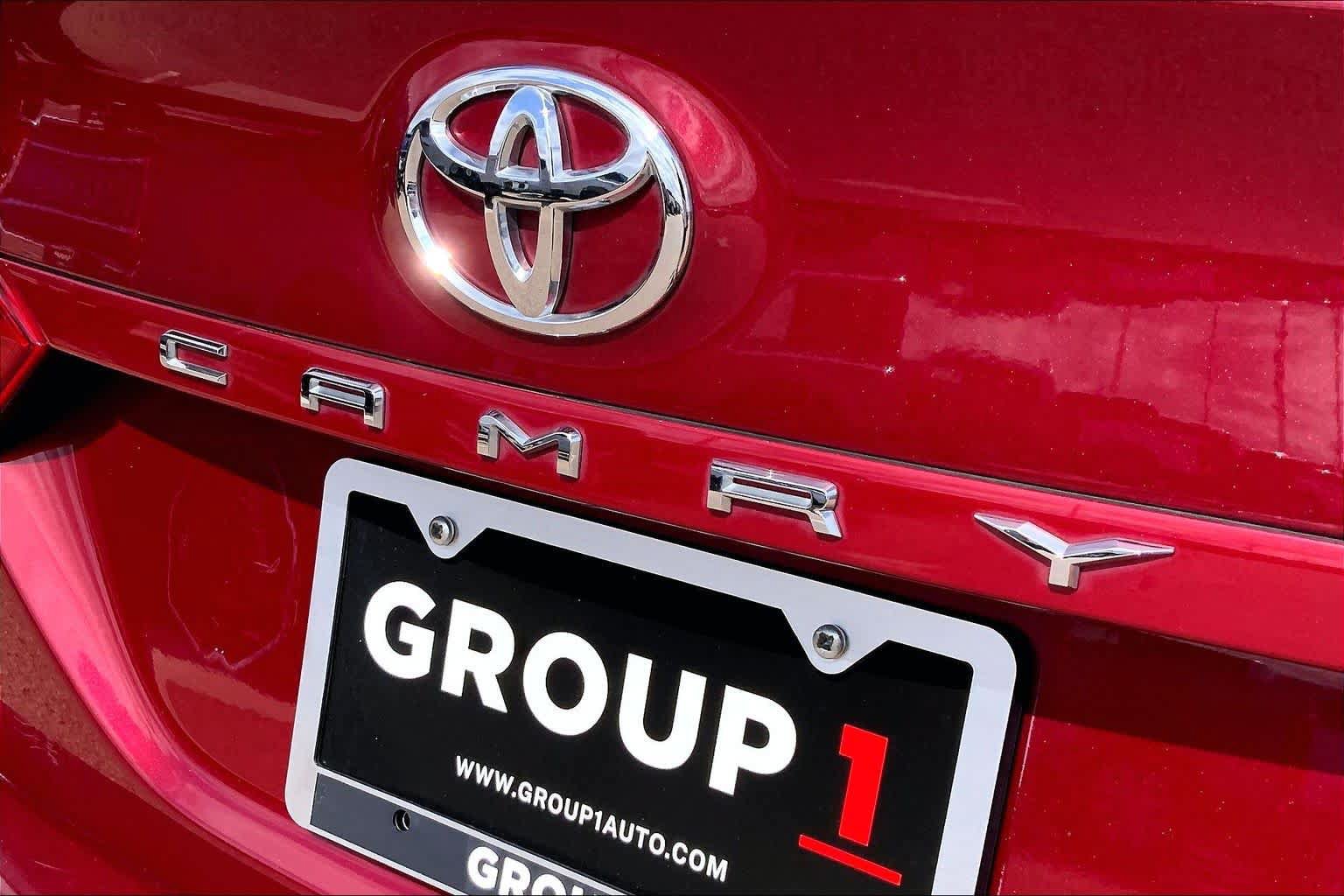 Used 2020 Toyota Camry LE FWD image 31