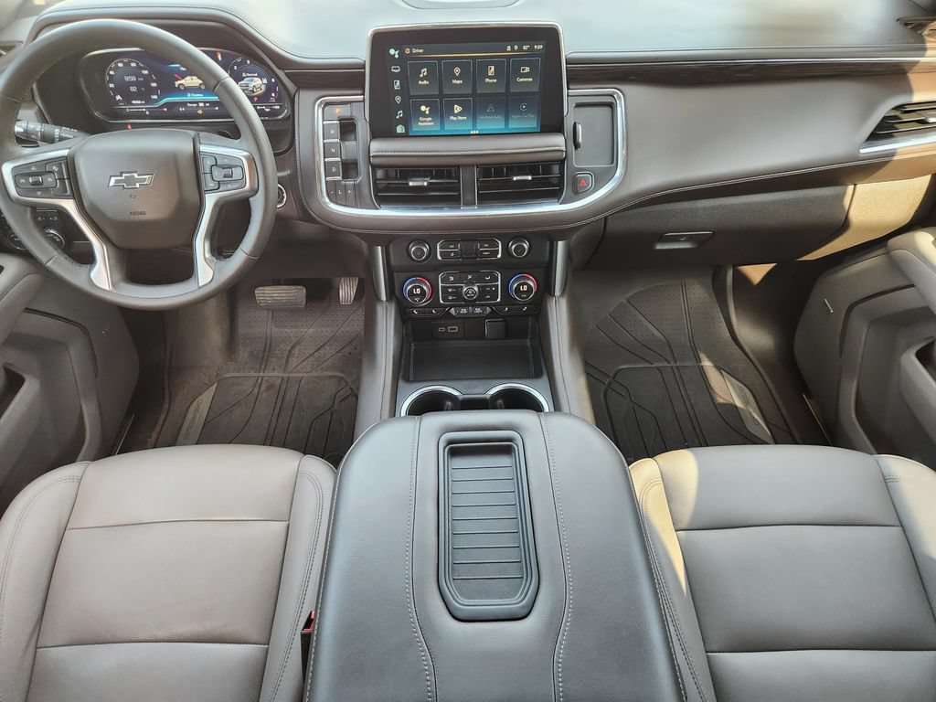 Used 2024 Chevrolet Tahoe Z71 AWD/4WD image 2