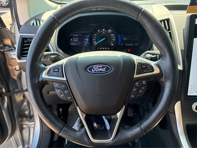 Certified 2023 Ford Edge SEL w/ Convenience Package AWD/4WD image 16