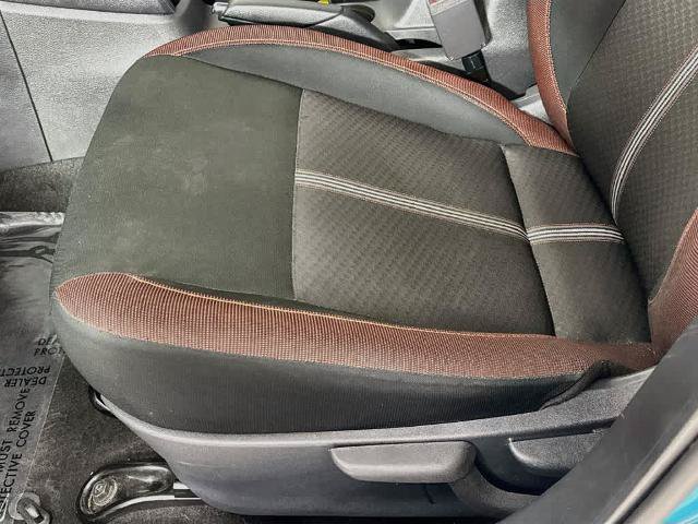 Used 2025 Nissan Versa SR FWD image 28