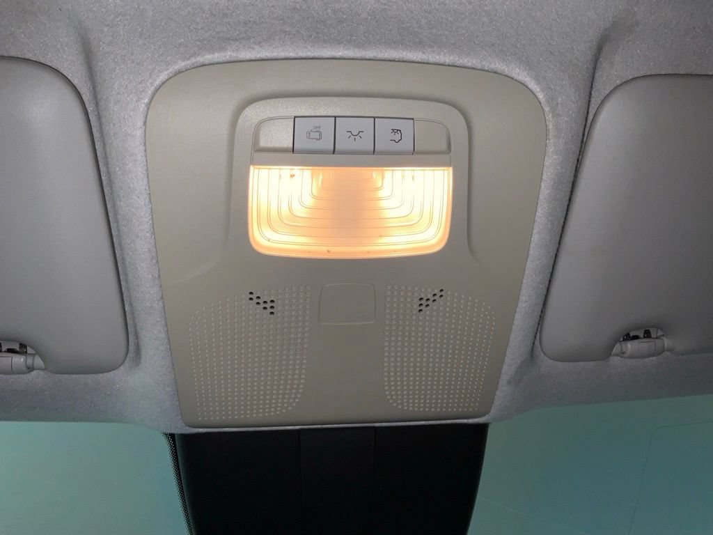 Used 2020 Mercedes-Benz Metris w/ Safety Package image 21