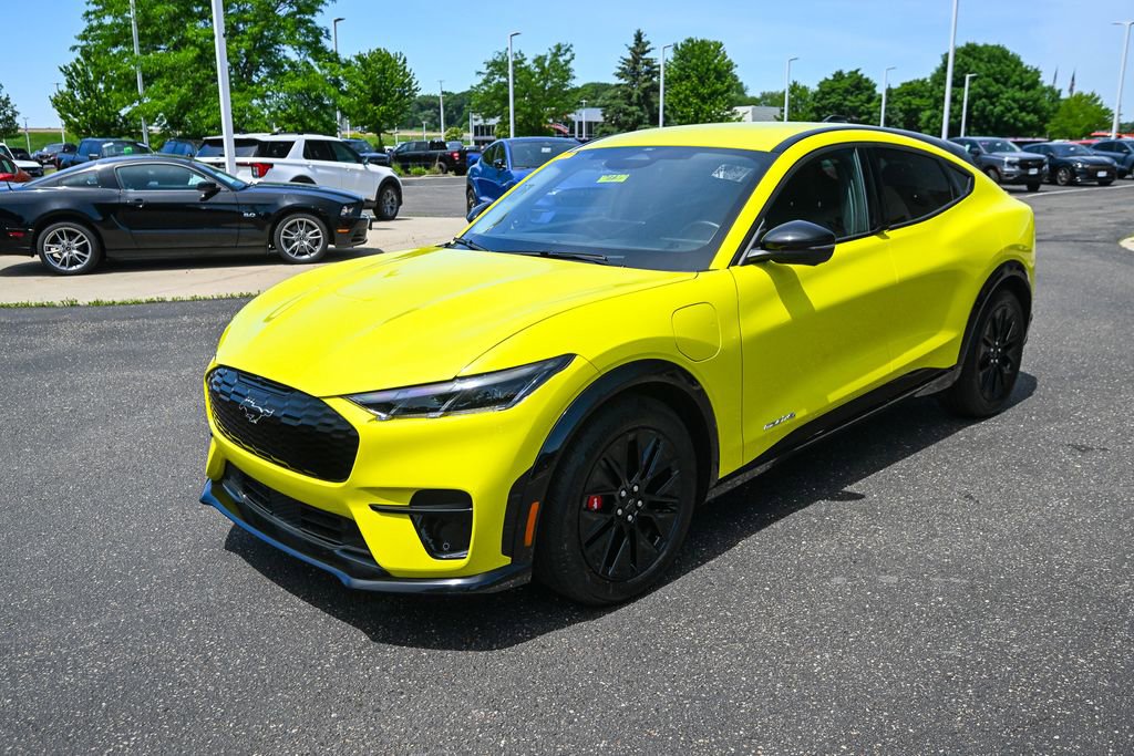 Certified 2025 Ford Mustang Mach-E Premium w/ Sport Appearance Package AWD/4WD image 8