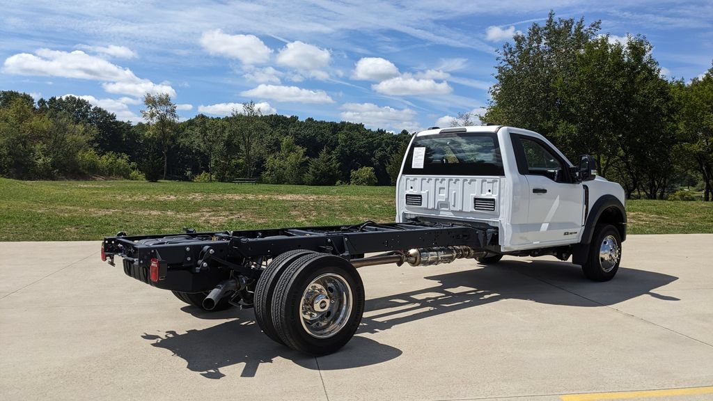 Certified 2025 Ford F450 XL AWD/4WD image 3