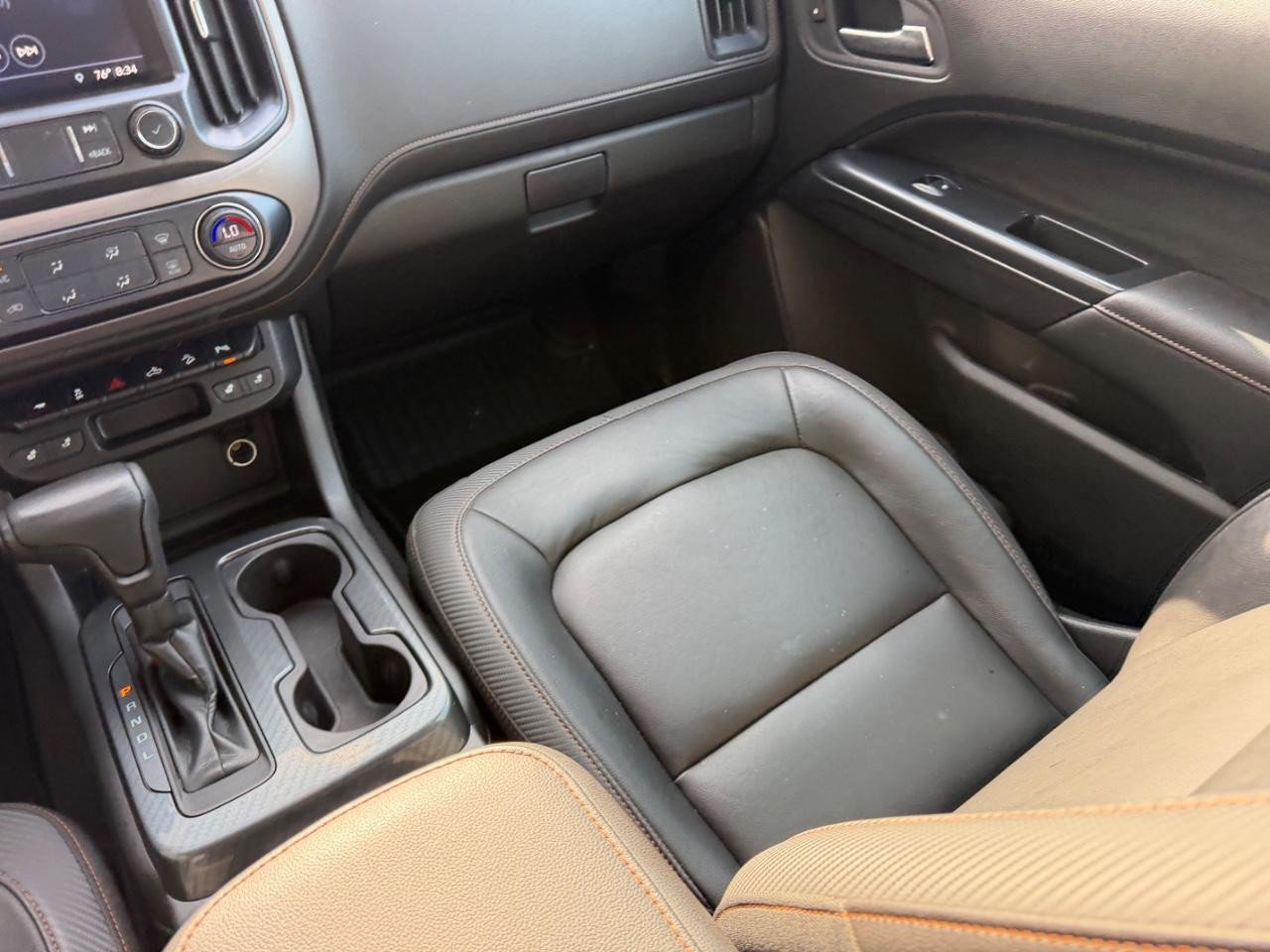 Used 2021 GMC Canyon AT4 AWD/4WD image 17