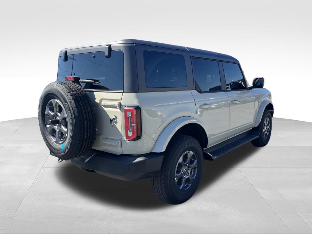 Certified 2025 Ford Bronco Outer Banks AWD/4WD image 3