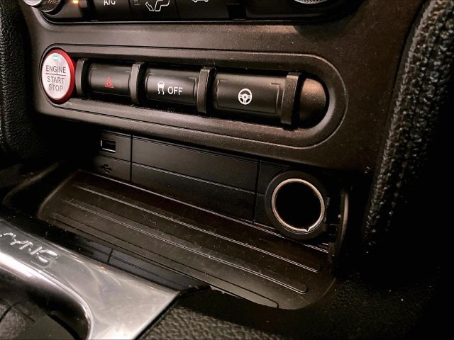 Certified 2018 Ford Mustang GT RWD image 31