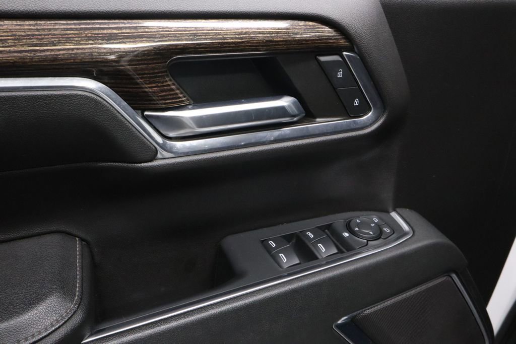 Used 2023 GMC Sierra 1500 SLE image 23