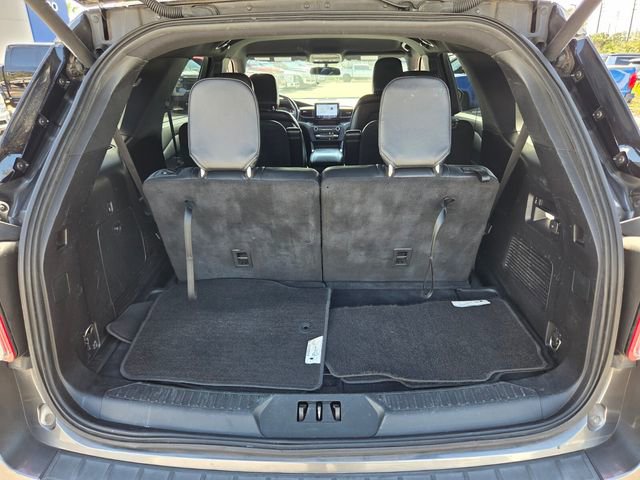 Certified 2020 Ford Explorer XLT w/ Equipment Group 202A image 18