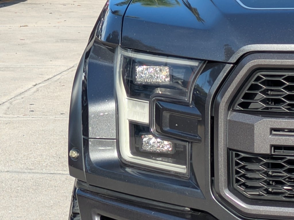 Certified 2019 Ford F150 Raptor w/ Equipment Group 802A Luxury AWD/4WD image 9