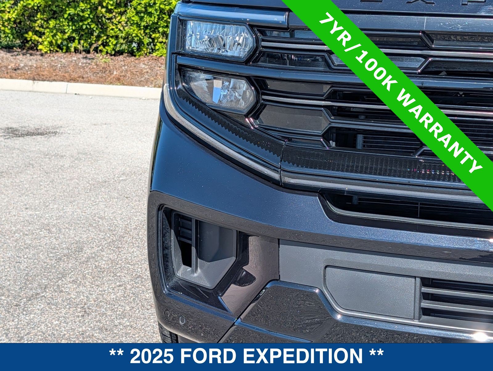 Certified 2025 Ford Expedition Platinum w/ Stealth Performance Package AWD/4WD image 10